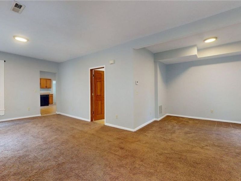 2053 W 95th Street , Cleveland, OH 44102 Photo 14