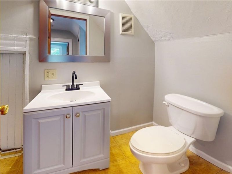 2053 W 95th Street , Cleveland, OH 44102 Photo 25