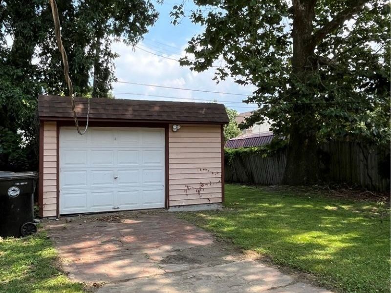 2053 W 95th Street , Cleveland, OH 44102 Photo 37