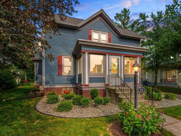 816 DODGE STREET, Kewaunee, WI 54216