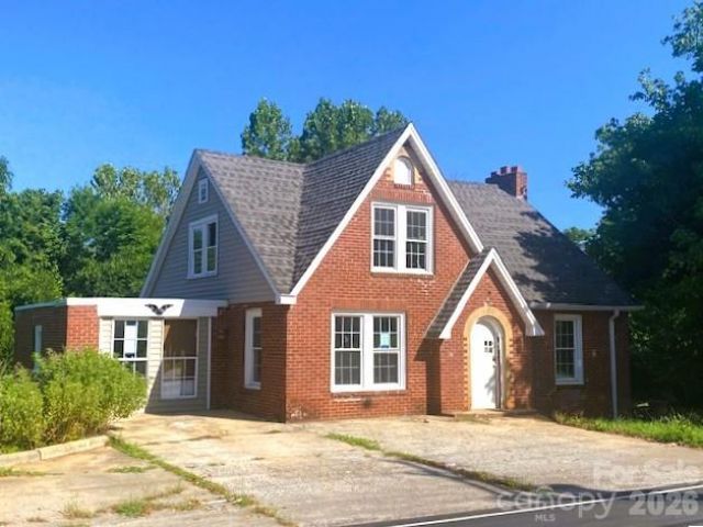 2689 Harris Henrietta Road , Mooresboro, NC 28114 Main Photo