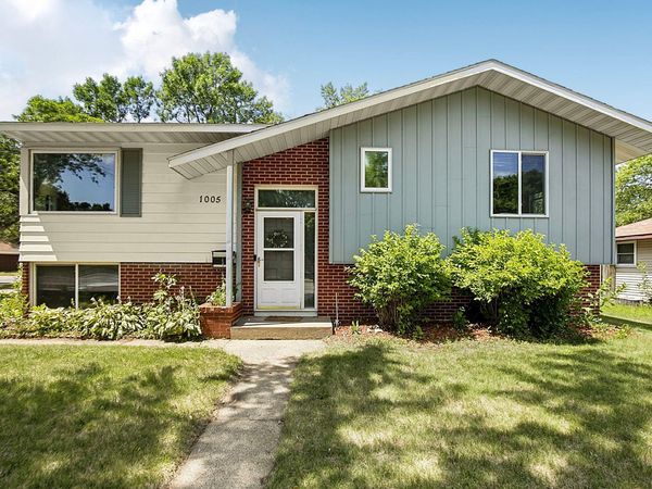 1005 25th Avenue N, Saint Cloud, MN 56303