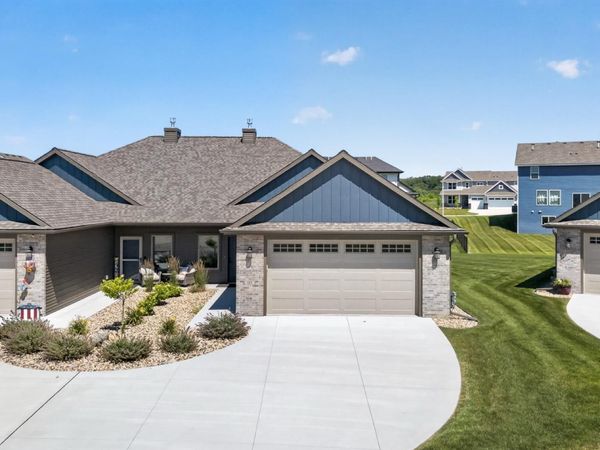 885 Picadilly Lane NW, Rochester, MN 55901
