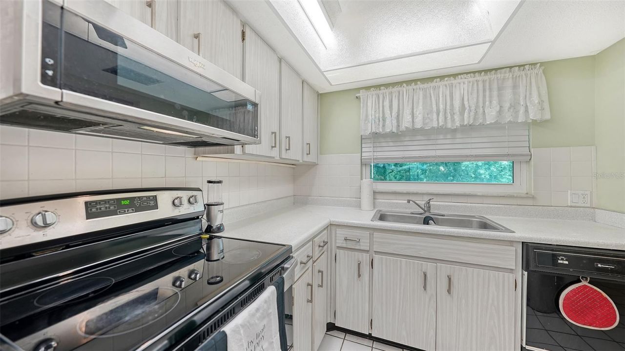 2260 Stickney Point Road, Unit 324, Sarasota, FL 34231 Photo