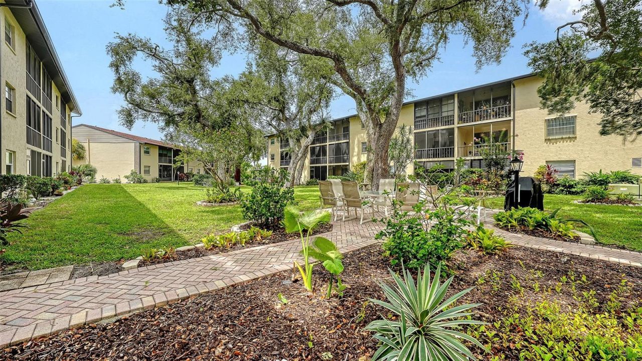 2260 Stickney Point Road, Unit 324, Sarasota, FL 34231 Photo