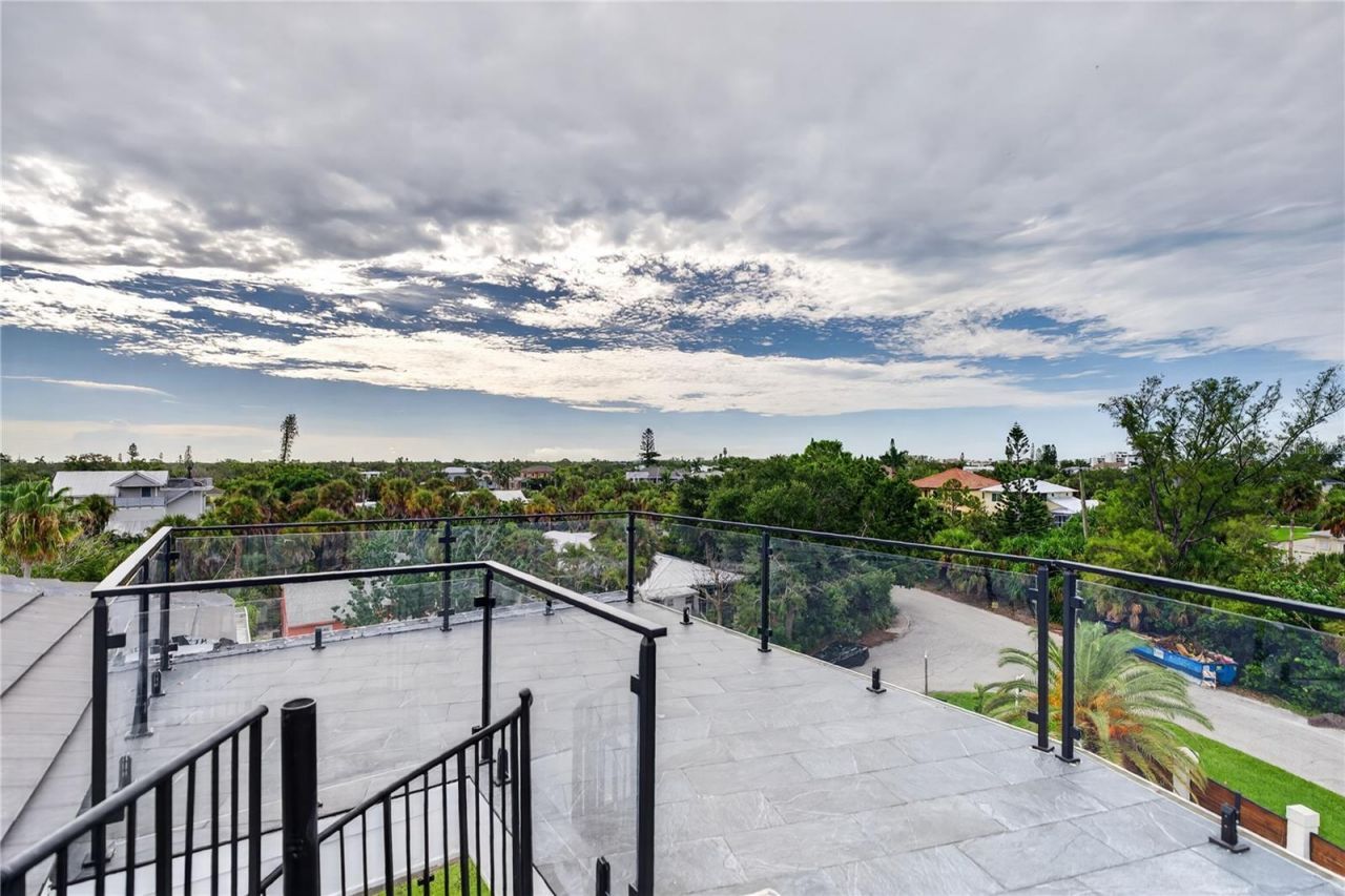 539 Avenida Del Norte, Sarasota, FL 34242 Photo