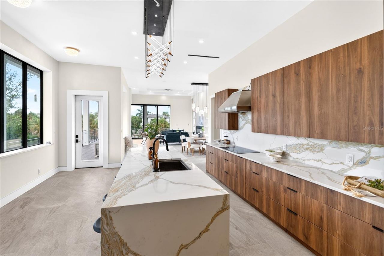 539 Avenida Del Norte, Sarasota, FL 34242 Photo