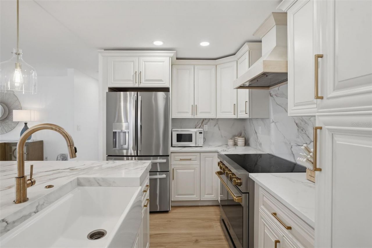 1819 Maryland Avenue Ne, Saint Petersburg, FL 33703 Photo