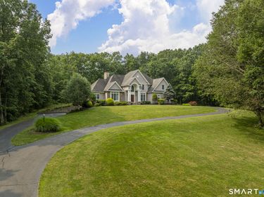 385 Second Hill Falls, Bridgewater, CT 06752