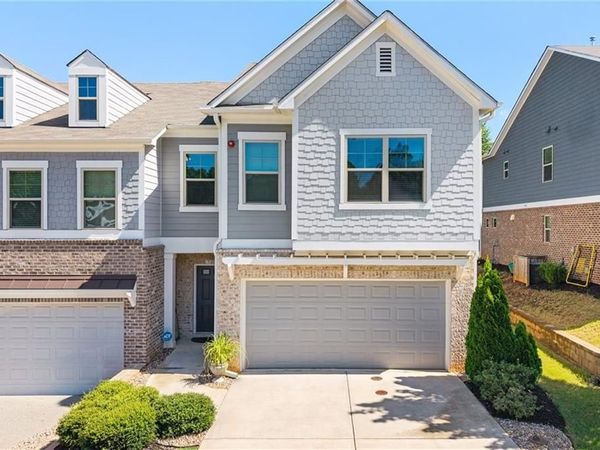 130 Maple Creek Way, Woodstock, GA 30188