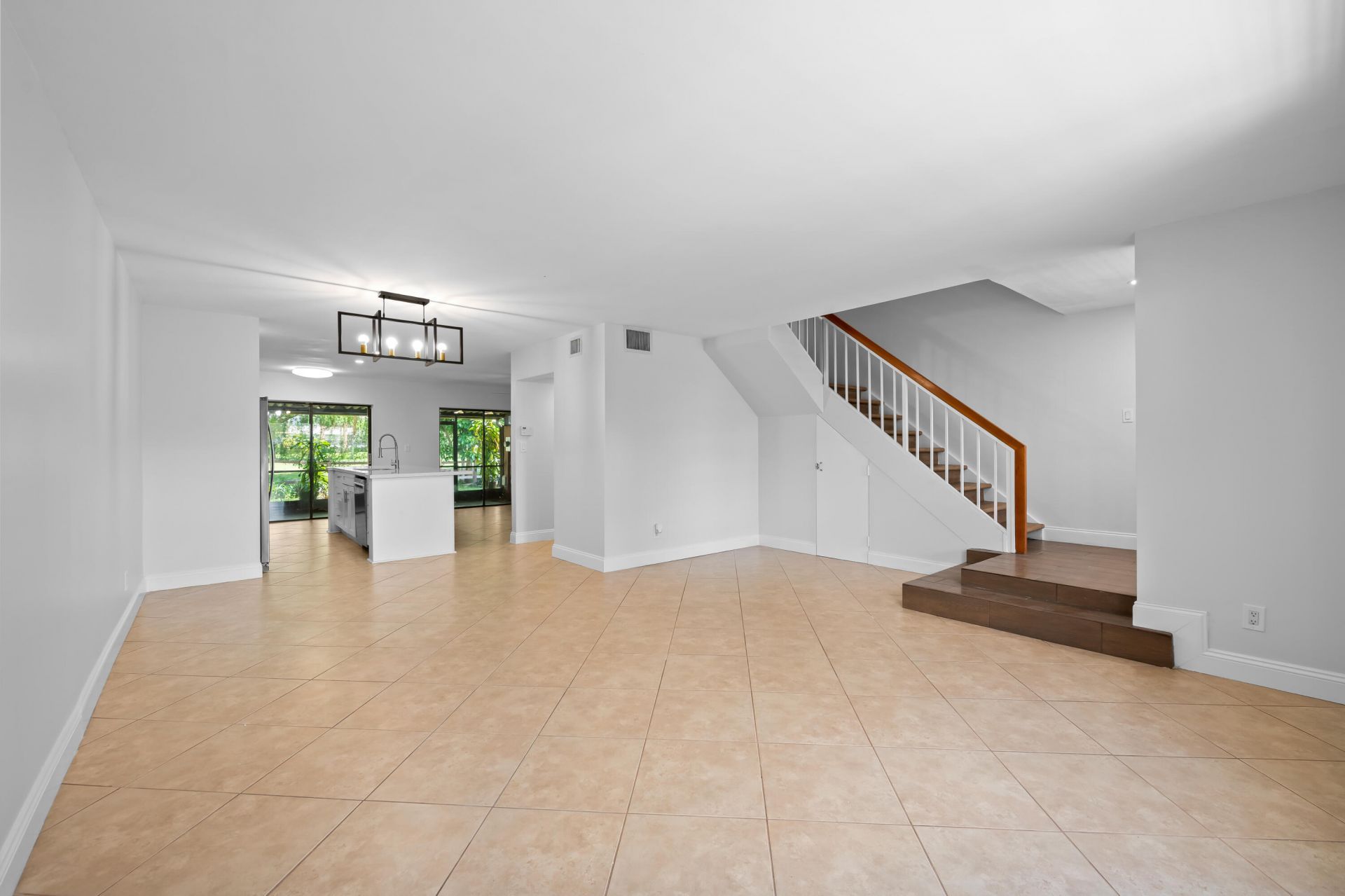 1517 Fairway Road, Pembroke Pines, FL 33026 Photo