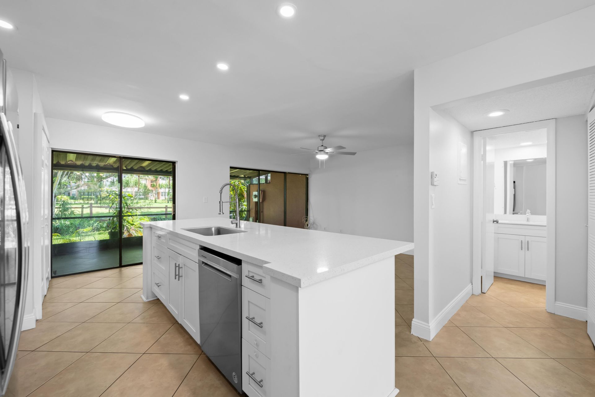1517 Fairway Road, Pembroke Pines, FL 33026 Photo