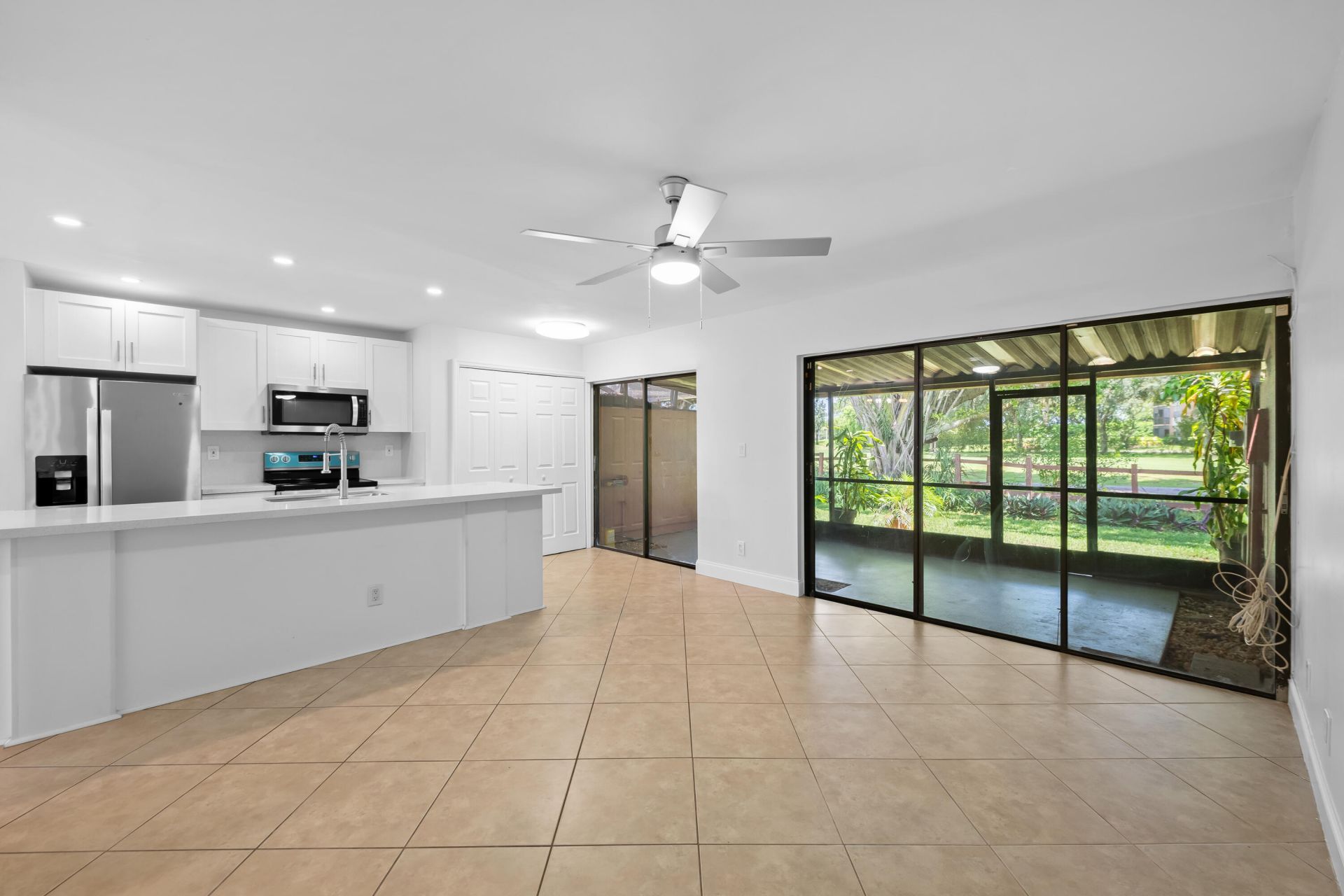 1517 Fairway Road, Pembroke Pines, FL 33026 Photo