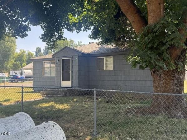 810 Wocus Street, Klamath Falls, OR 97601