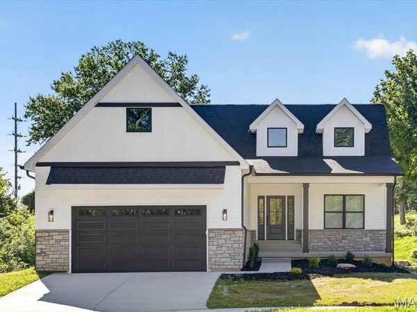 15308 Batesville Court , Chesterfield, MO 63017