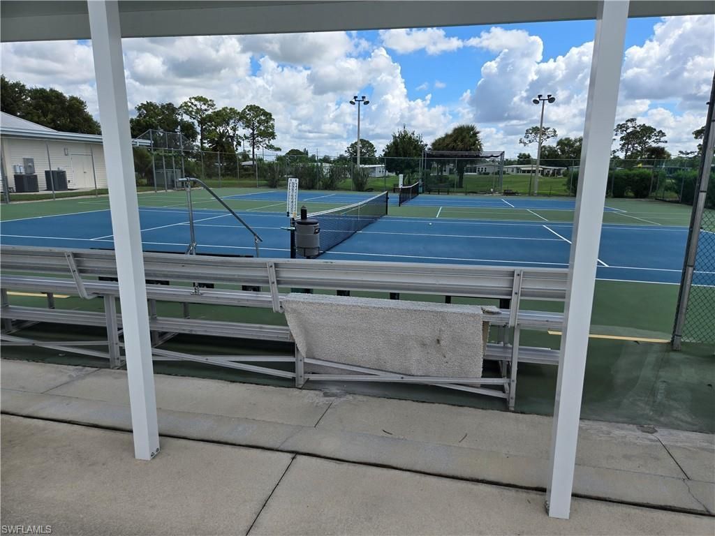 547 Palmer Blvd, North Fort Myers, FL 33903 Photo