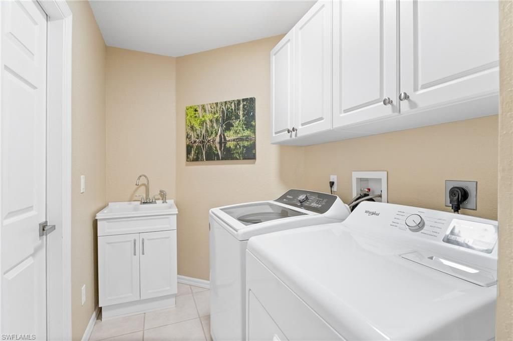 2535 SW 28th Ave , Cape Coral, FL 33914 Photo