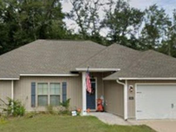 5682 Forest Hills Ln, Milton, FL 32570