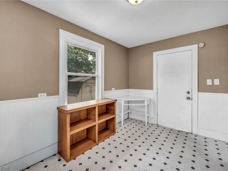 535 Brittain Road , Akron, OH 44305 Photo 18