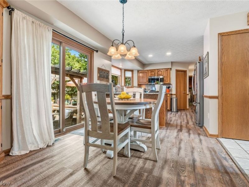 105 Rodeo Circle, Louisville, OH 44641 Photo 12