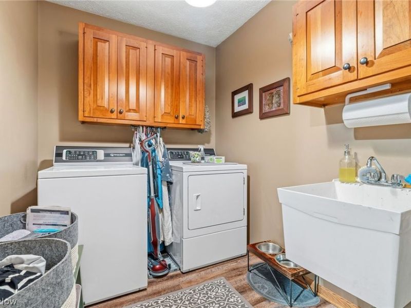 105 Rodeo Circle, Louisville, OH 44641 Photo 19