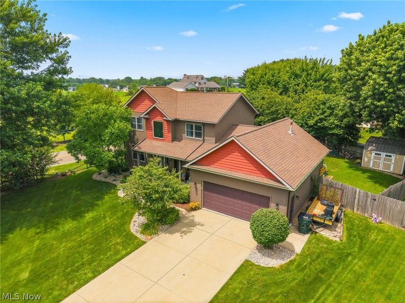 105 Rodeo Circle, Louisville, OH 44641 Photo 2