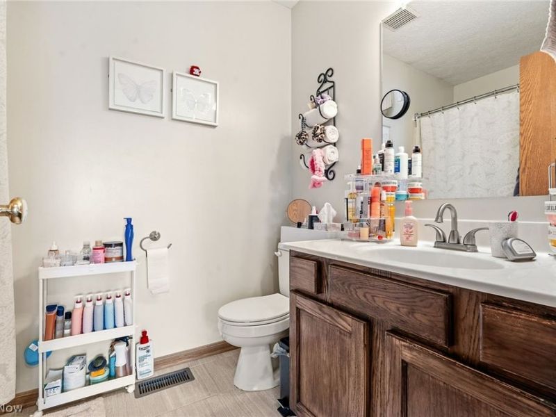 105 Rodeo Circle, Louisville, OH 44641 Photo 22