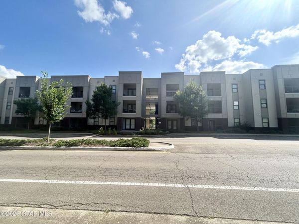 290 Russell Street Unit 228, Starkville, MS 39759