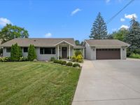 27W116 48th Street, Naperville, IL 60563 primary photo