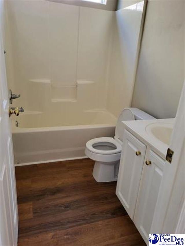 737 Aster Drive Photo 10