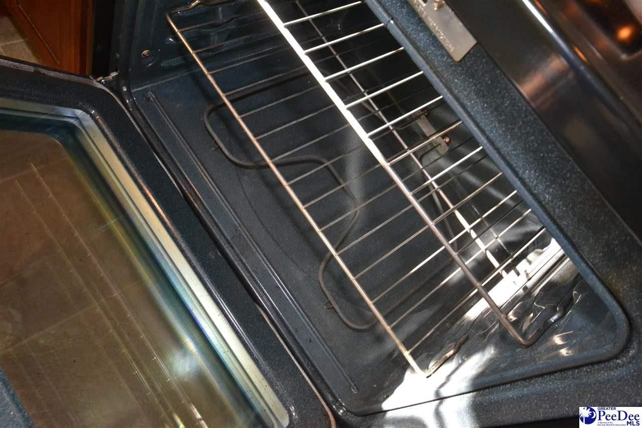 737 Aster Drive Photo 8