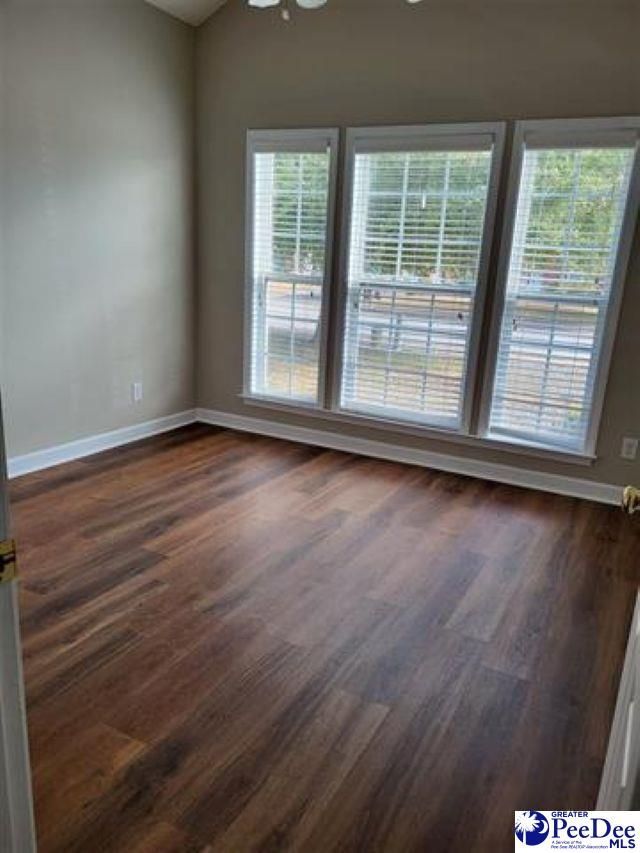 737 Aster Drive Photo 9