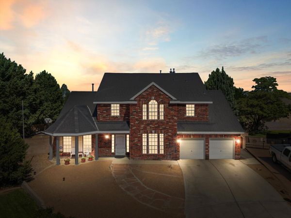8627 Timberidge Place NW, Albuquerque, NM 87114