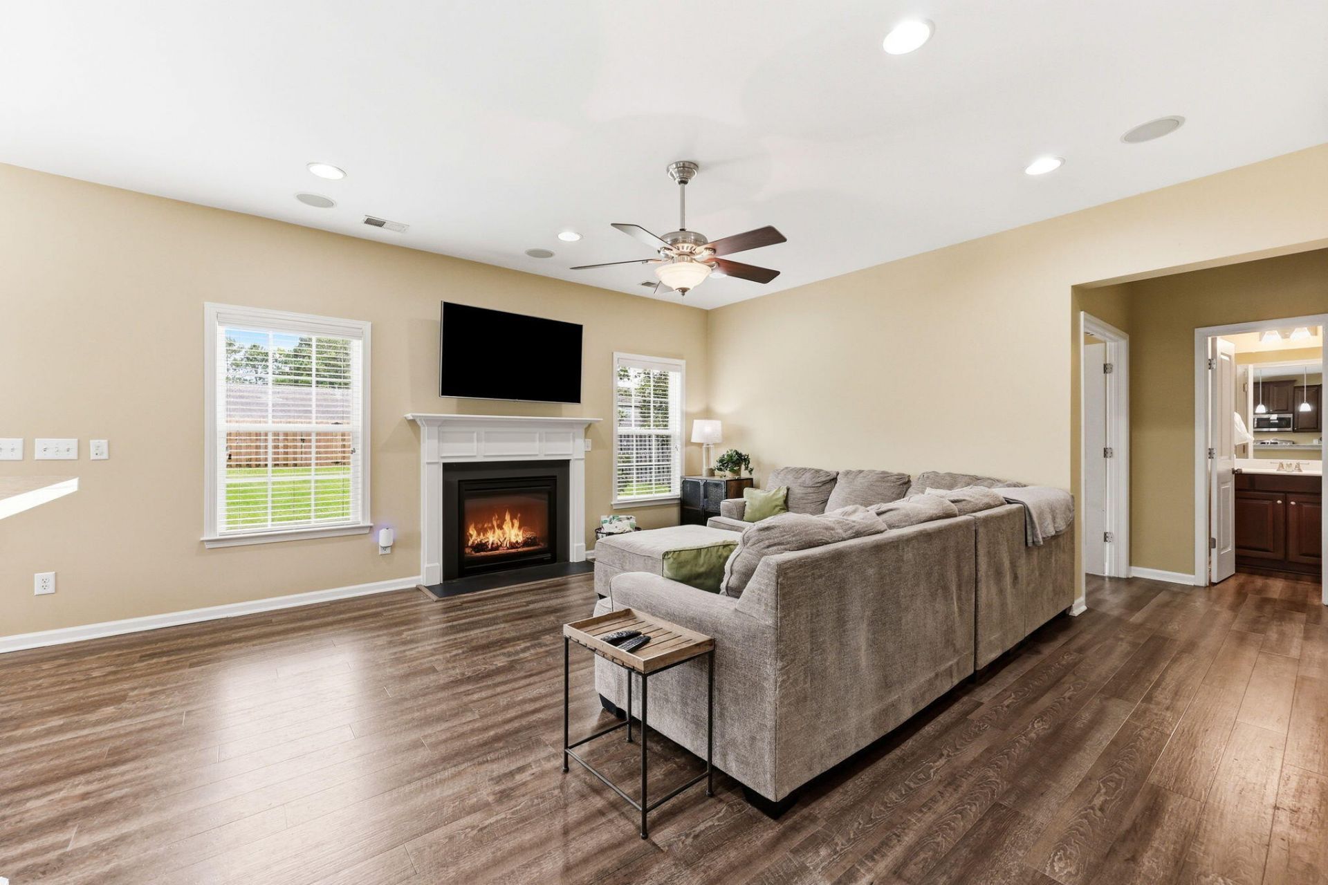 8017 Henderson Road Photo 17