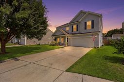 8017 Henderson Road photo 4