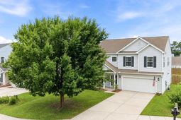 8017 Henderson Road photo 4