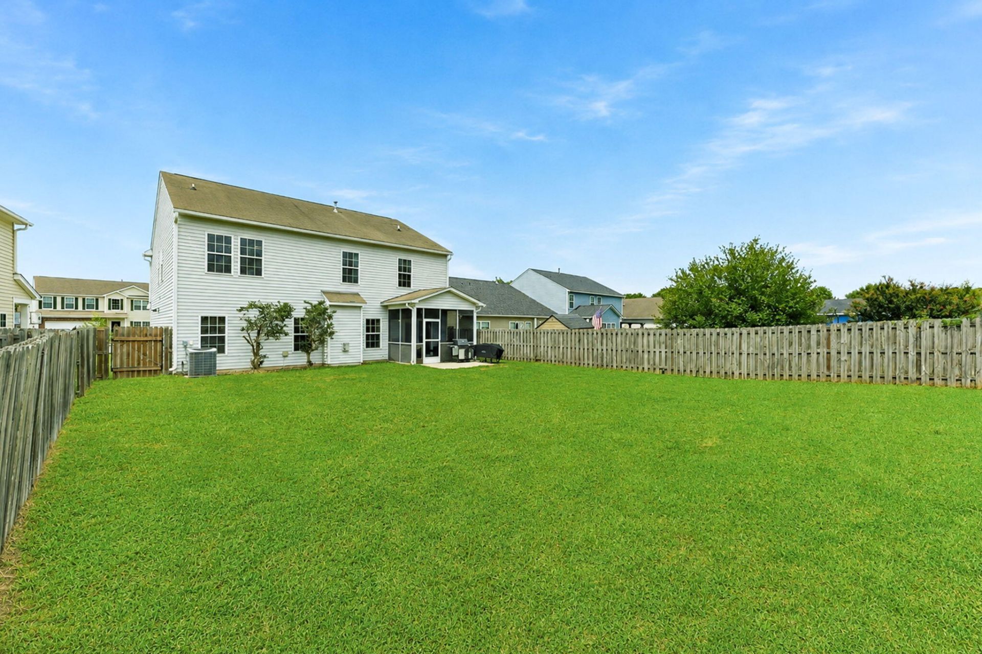 8017 Henderson Road Photo 53