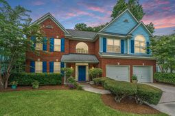 2794 Seastrand Lane photo 4