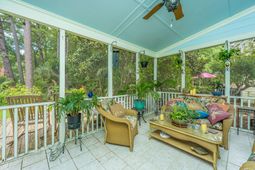 2794 Seastrand Lane photo 4