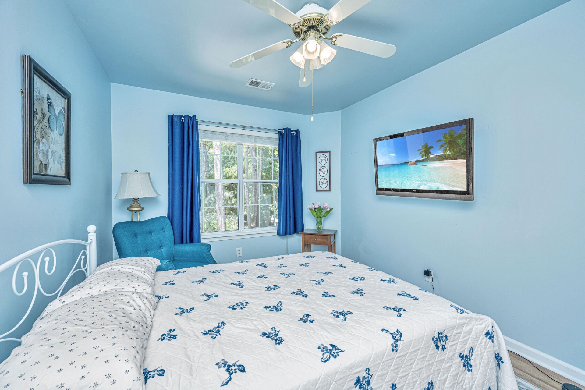 2794 Seastrand Lane Photo 36