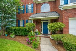 2794 Seastrand Lane photo 4