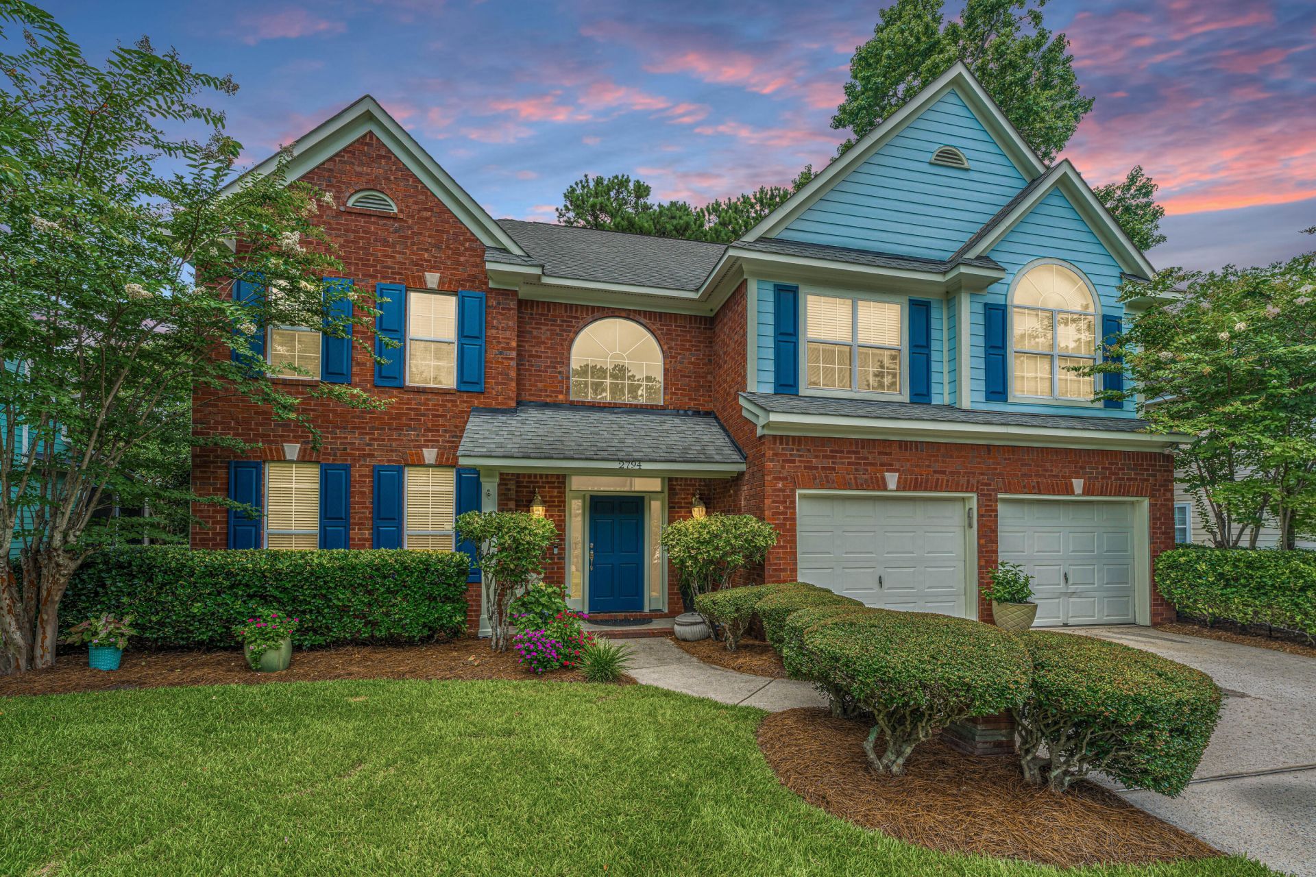 2794 Seastrand Lane Photo 4