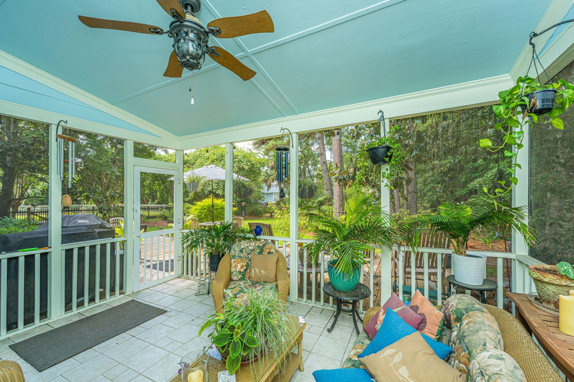 2794 Seastrand Lane Photo 45