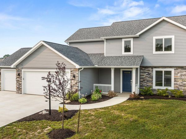 331 W Portsmouth Cove, Columbia City, IN 46725