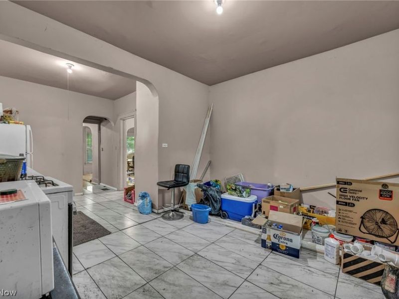 9822 Raymond Avenue, Cleveland, OH 44104 Photo 9