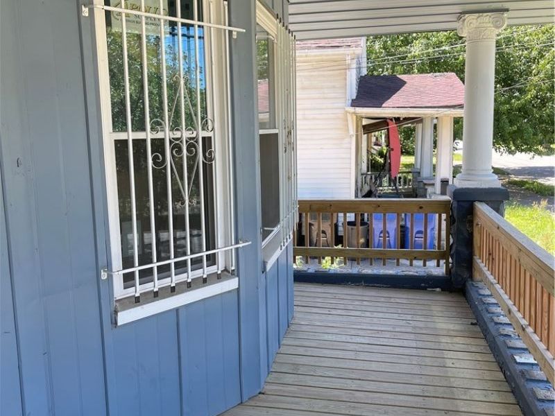 6204 Fullerton Avenue, Cleveland, OH 44105 Photo 3