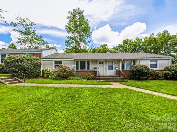 43 Trowbridge Lane , Brevard, NC 28712