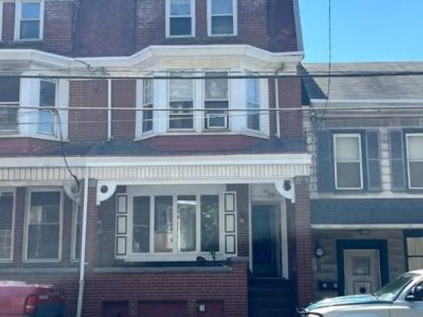 38 E SUNBURY STREET , SHAMOKIN, PA 17872
