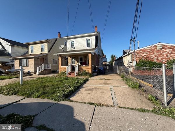 18 MYRTLE AVENUE, LAWRENCE TOWNSHIP, NJ 08648