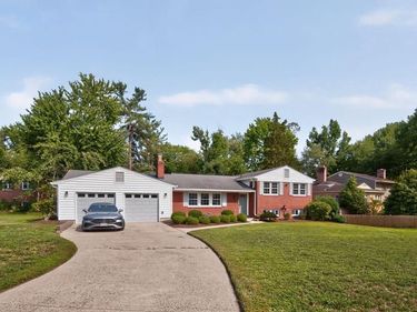 1915 SHANNON COURT , ALEXANDRIA, VA 22306